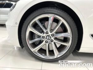 Bentley Continental 4.0 GT 2021 года из Южной Кореи