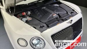 Bentley Bentayga 4.0 V8 2020 года из Южной Кореи
