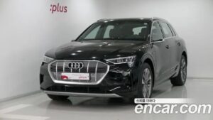 Audi e-tron 55 4WD 2022 года из Южной Кореи