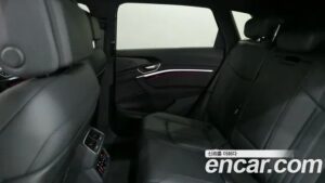 Audi e-tron 55 4WD 2022 года из Южной Кореи