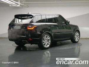 Land Rover Range Rover Sport P360 HSE Dynamic 2022 года из Южной Кореи