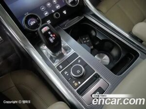 Land Rover Range Rover Sport P360 HSE Dynamic 2022 года из Южной Кореи
