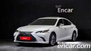 Lexus ES Luxury 2020 года из Южной Кореи