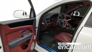 Bentley Bentayga 4.0 V8 2022 года из Южной Кореи