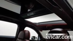 Bentley Bentayga 4.0 V8 2022 года из Южной Кореи