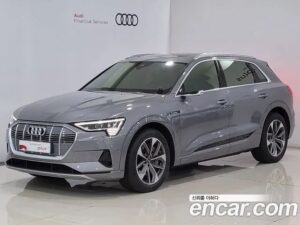 Audi e-tron 55 4WD 2020 года из Южной Кореи