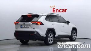 Toyota RAV4 2.5 2WD HYBRID 2021 года из Южной Кореи