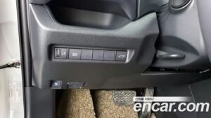 Toyota RAV4 2.5 2WD HYBRID 2021 года из Южной Кореи