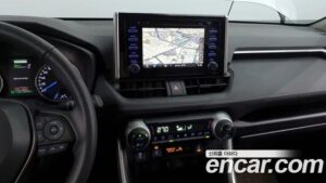 Toyota RAV4 2.5 2WD HYBRID 2021 года из Южной Кореи