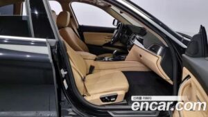 BMW Gran Turismo GT 320d xDrive 2020 года из Южной Кореи