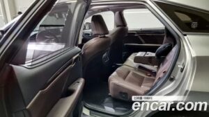 Lexus RX Executive 2021 года из Южной Кореи