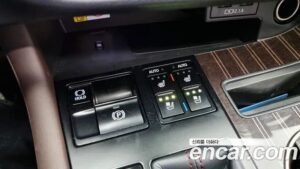 Lexus RX Executive 2021 года из Южной Кореи
