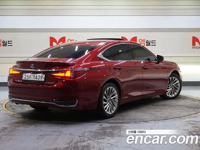 34044641_004.jpg Lexus ES Luxury Plus 2019 года из Южной Кореи