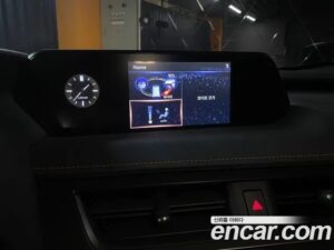 Lexus UX 2.0 2WD 2021 года из Южной Кореи