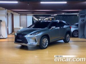 Lexus RX Executive 2021 года из Южной Кореи