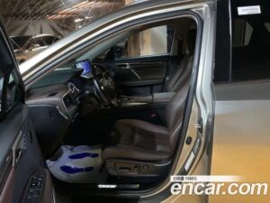 Lexus RX Executive 2021 года из Южной Кореи