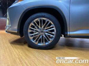 Lexus RX Executive 2021 года из Южной Кореи