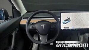 Tesla Model Y Performance 2021 года из Южной Кореи