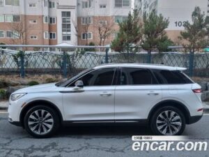 Lincoln Corsair 2.0 Reserve AWD 2021 года из Южной Кореи