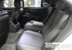 Bentley Flying Spur 4.0 2021 года из Южной Кореи