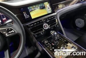 Bentley Flying Spur 4.0 2021 года из Южной Кореи