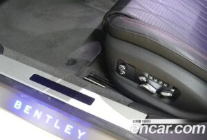 Bentley Flying Spur 4.0 2021 года из Южной Кореи