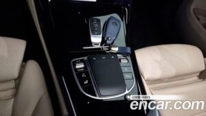 Mercedes-Benz EQC EQC400 4MATIC 2020 года из Южной Кореи