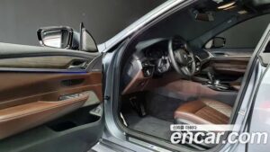BMW Gran Turismo 640i xDrive M Sport 2020 года из Южной Кореи