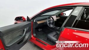 Tesla Model 3 LONG RANGE 2021 года из Южной Кореи