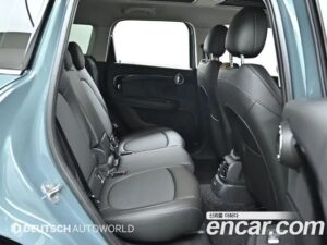 Mini Countryman ALL4 CLASSIC Plus 2022 года из Южной Кореи