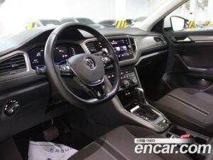 Volkswagen T-Roc 2.0 TDI Style 2021 года из Южной Кореи