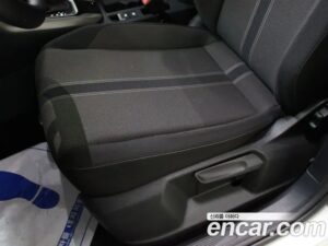 Volkswagen T-Roc 2.0 TDI Style 2021 года из Южной Кореи