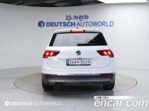 Volkswagen Tiguan 2.0 TDI Premium 2020 года из Южной Кореи