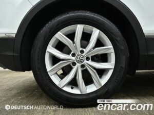 Volkswagen Tiguan 2.0 TDI Premium 2020 года из Южной Кореи