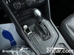 Volkswagen Tiguan 2.0 TDI Premium 2020 года из Южной Кореи