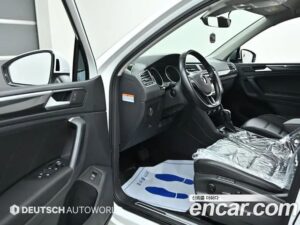 Volkswagen Tiguan 2.0 TDI Premium 2020 года из Южной Кореи