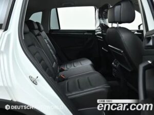 Volkswagen Tiguan 2.0 TDI Premium 2020 года из Южной Кореи