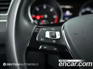 Volkswagen Tiguan 2.0 TDI Premium 2020 года из Южной Кореи
