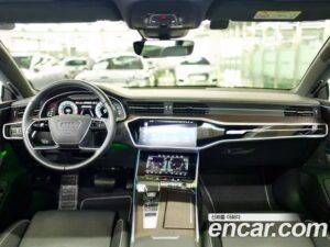 Audi A7 55 TFSI 4WD Premium 2022 года из Южной Кореи