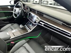 Audi A7 55 TFSI 4WD Premium 2022 года из Южной Кореи