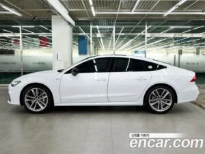 Audi A7 55 TFSI 4WD Premium 2022 года из Южной Кореи