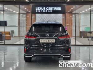 Lexus RX Luxury Plus 2021 года из Южной Кореи