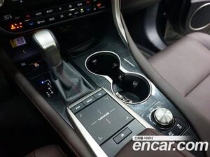 Lexus RX Luxury Plus 2021 года из Южной Кореи