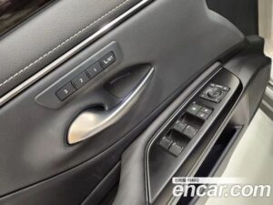 Lexus ES Luxury Plus 2021 года из Южной Кореи