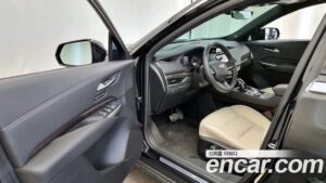 Cadillac XT4 2.0 Sport AWD 2021 года из Южной Кореи