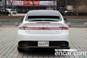 Lincoln MKZ 2.0 2020 года из Южной Кореи