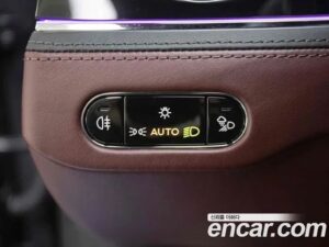 Bentley Flying Spur 4.0 2021 года из Южной Кореи
