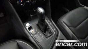Volkswagen Tiguan 2.0 TDI Premium 2020 года из Южной Кореи