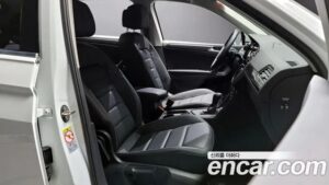 Volkswagen Tiguan 2.0 TDI Premium 2020 года из Южной Кореи