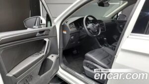 Volkswagen Tiguan 2.0 TDI Premium 2020 года из Южной Кореи